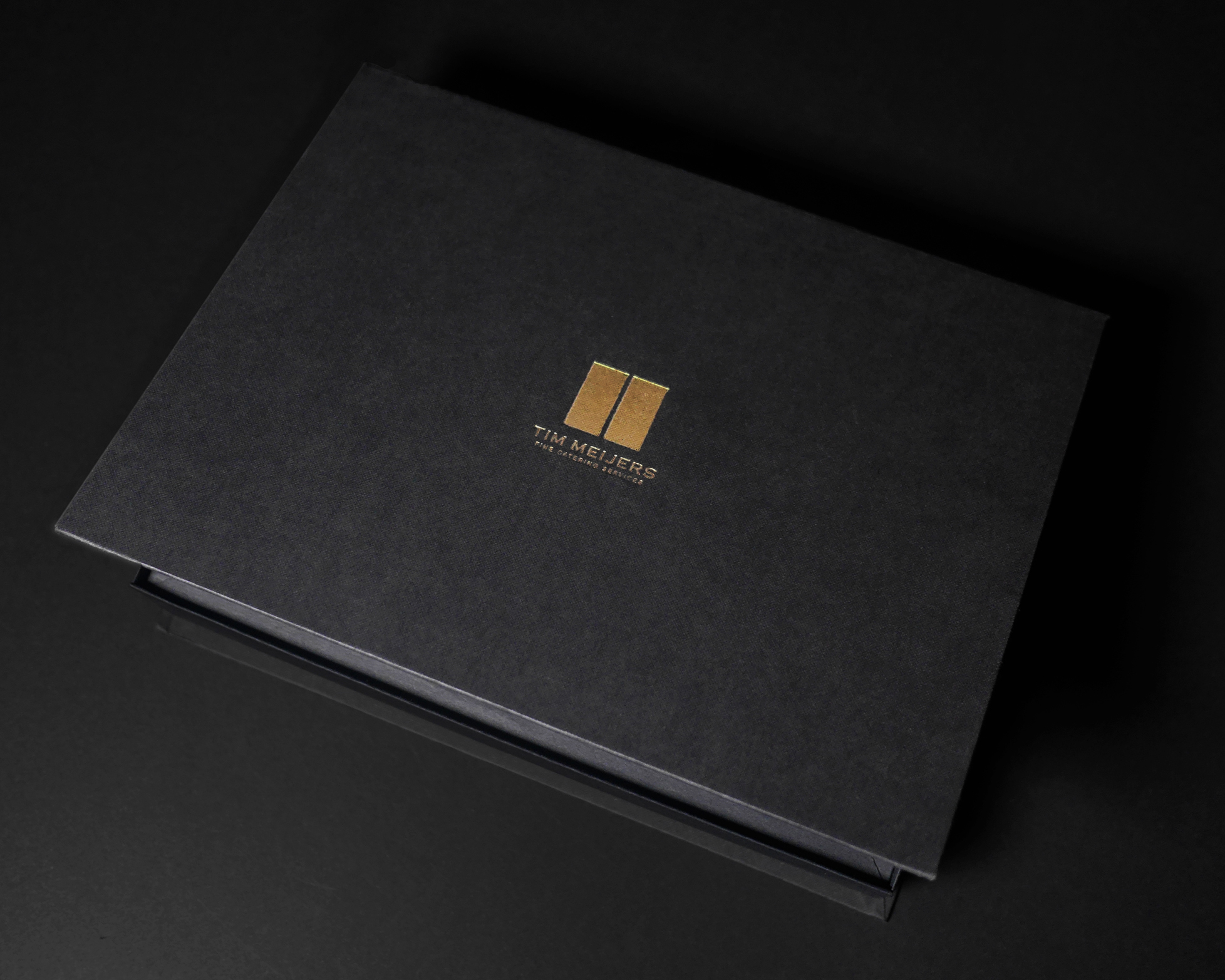 A luxury box in Singapore with texture, providing a tactile feel to recipients.